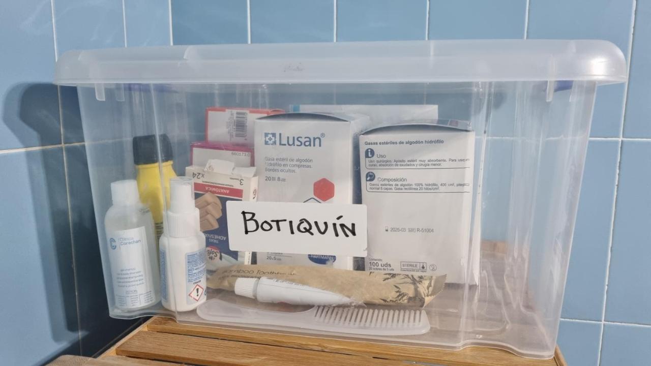 Apartamento Familiar Con Piscina Y Wifi L' Escala Eksteriør billede
